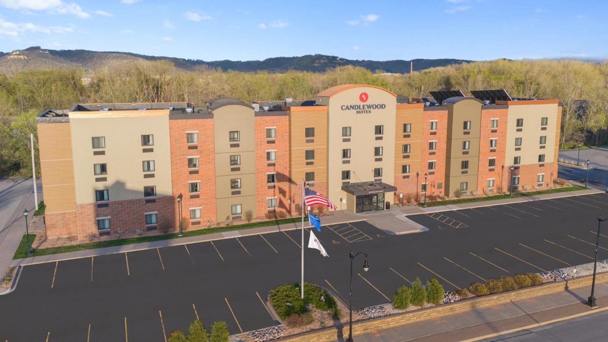 Candlewood Suites La Crosse By Ihg Ngoại thất bức ảnh